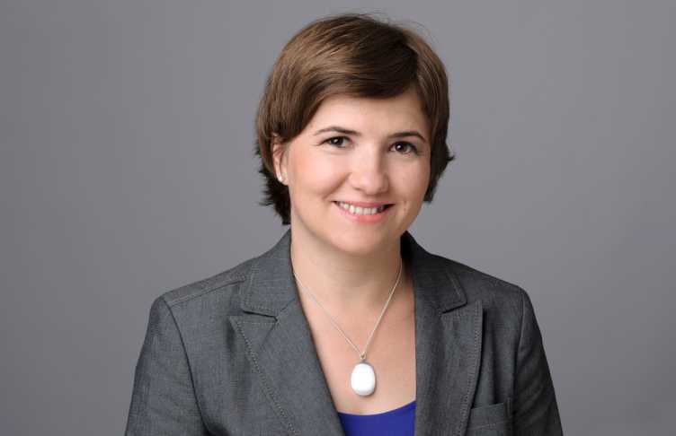Dr. Dorota Koziej